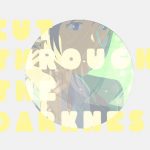 BLOGTITLE_130 – 白と水色のカーネーション